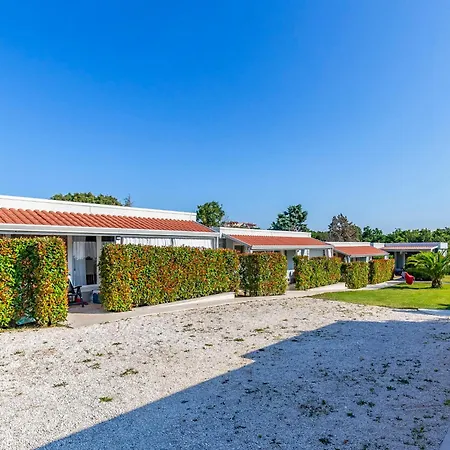 Tatil Evi Mobile Superior-9 By Interhome