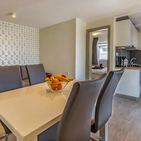 Tatil Evi Mobile Superior-9 By Interhome