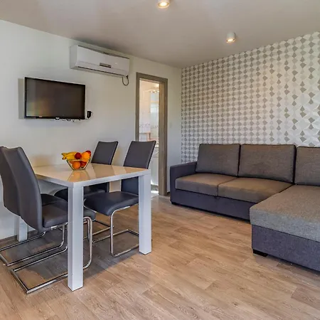 Mobile Superior-9 By Interhome *